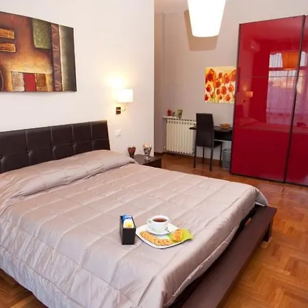 4 H B&B روما