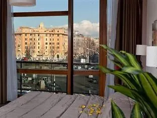 فندق مبيت وإفطار 4 H B&B *